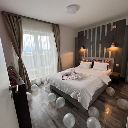 Moncler Residence Брашов Екстер'єр фото